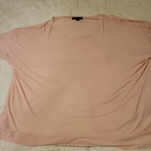 Sleep Shirt from Donna Karan Sleepwear Line Peach Soft & Comfy 93% Model Fabric